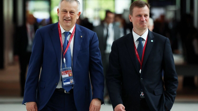 Александр Дрозденко: &laquo;Губернатор &mdash; не политическая должность&raquo;
