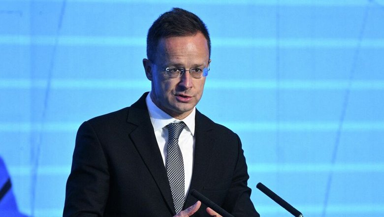 Венгрия потребовала от Украины отчет о коррупции, заявил Сийярто