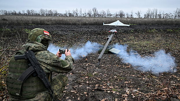 Обломки беспилотника рухнули на жилой дом в российском городе