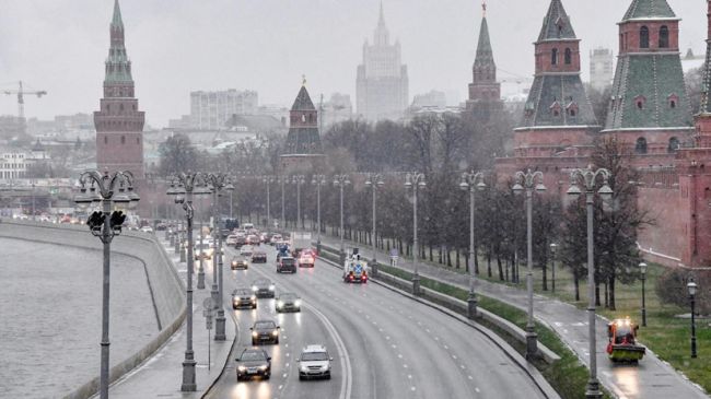 Гидрометцентр: 17&nbsp;декабря в&nbsp;Москве от +2 градусов, дождь, гололед