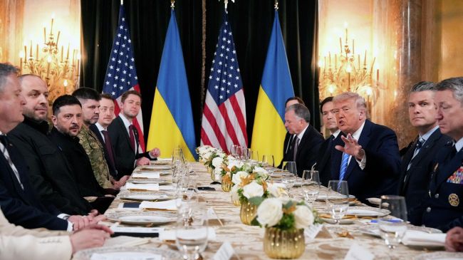 Кушать подано: Зеленский проинформировал Трампа, что он впервые в Мар-а-Лаго