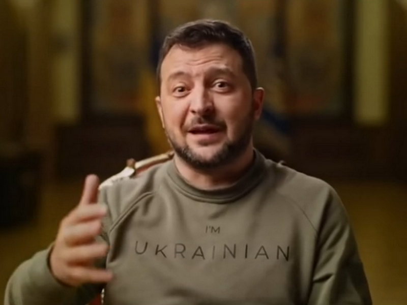 «Показал Белому дому средний палец»: от уставшего бездействием Киева Трампа требуют «обнулить» Зеленского