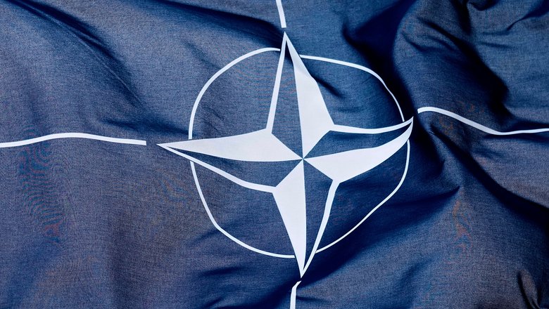 Постпред США при НАТО Уитакер призвал Украину готовиться к боям в 2026 году