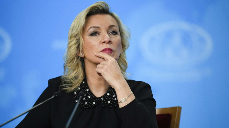 Захарова: из-за антироссийской политики у Берлина нет денег на Рождество