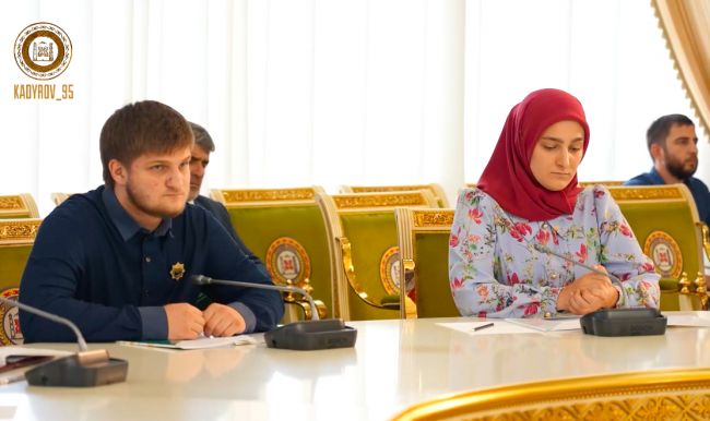 Ахмата Кадырова и&nbsp;Ахмеда Дудаева повысили до&nbsp;вице-премьеров Чечни