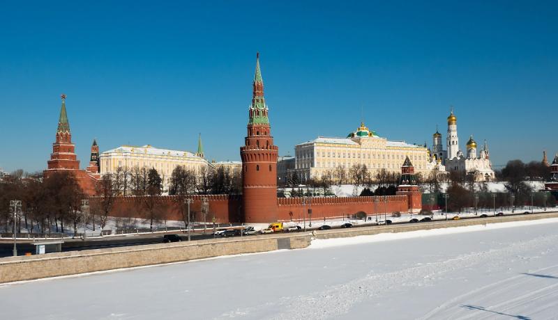 Дептранс призвал москвичей пересесть на общественный транспорт из-за снегопада