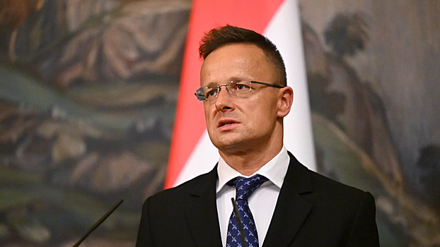 "Будьте осторожны!": Сийярто резко ответил Украине