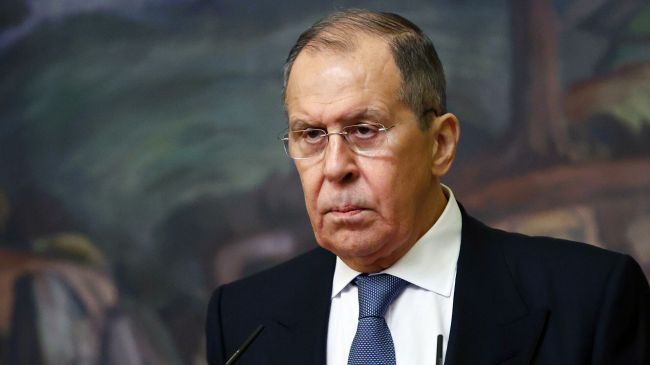 Лавров указал на планы Запада по созданию сети военных баз на Украине