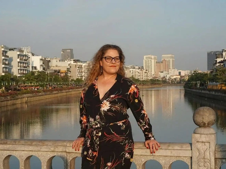 Писательница Дейдра Доннелли переехала во Вьетнам и нашла там свое счастье: история жизни и работы во Вьетнаме
