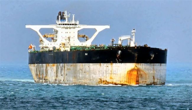 Трамп: Русская подлодка и эсминец быстро ушли от танкера Marinera