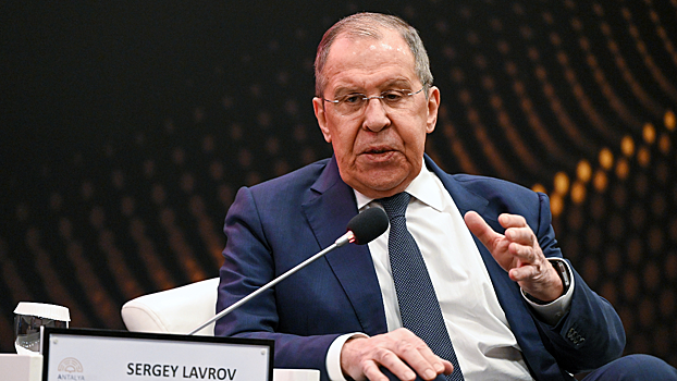Лавров прокомментировал гибель китайских туристов на Байкале
