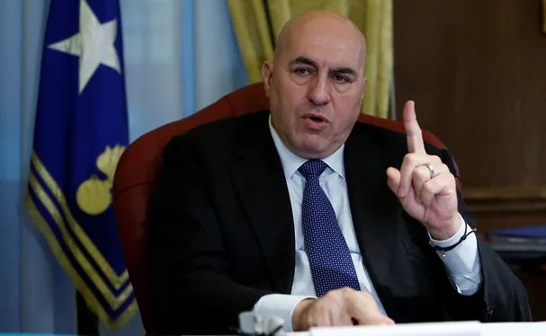 Глава Минобороны Италии попал на&nbsp;войну в&nbsp;Дубае вместе с&nbsp;семьей