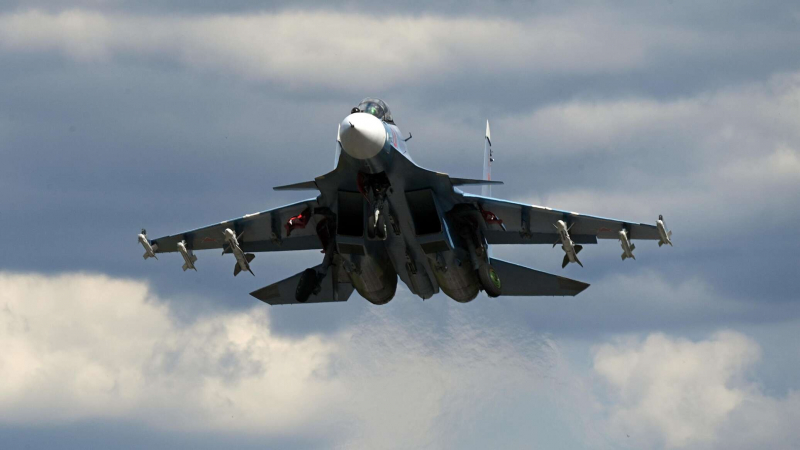 Истребитель Су-30СМ разбился в Казахстане