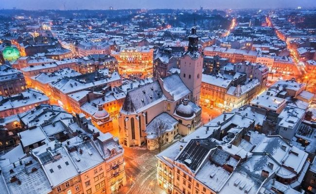 Мэр Львова назвал прогремевшие в&nbsp;городе взрывы терактом