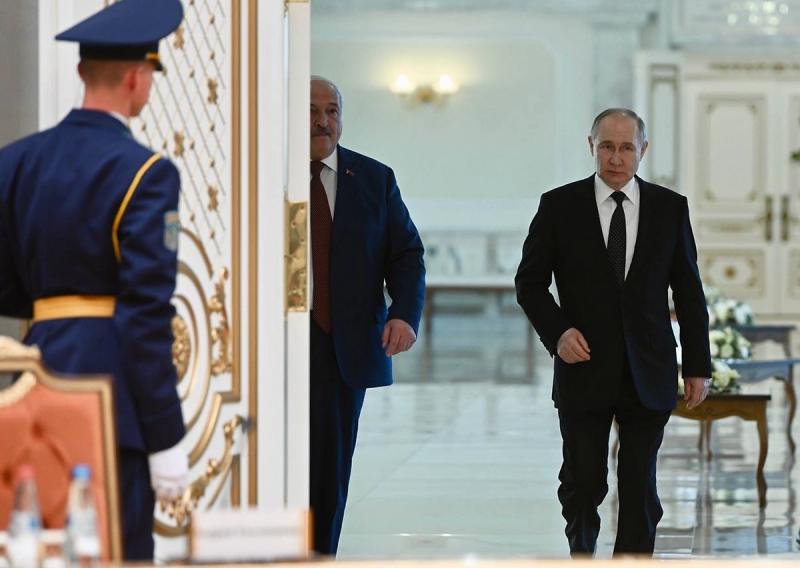 Путин и Лукашенко общались с глазу на глаз в Кремле 50 минут