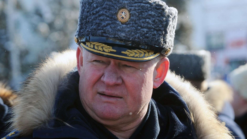 Сердюков: наиболее сложная обстановка для ОДКБ складывается на западе