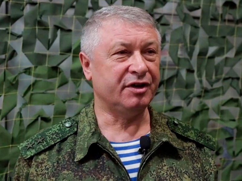 Установлена личность киллера, стрелявшего в генерала Алексеева: появились кадры его экстрадиции из ОАЭ