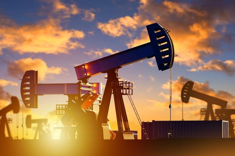 Бессент сообщил, что США временно разрешили Индии закупать российскую нефть