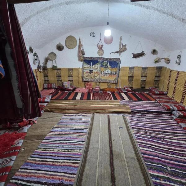 &laquo;Городок хоббитов&raquo; и подземный дом на 8 семей в пустыне: россиянин рассказал, зачем стоит лететь в Ливию