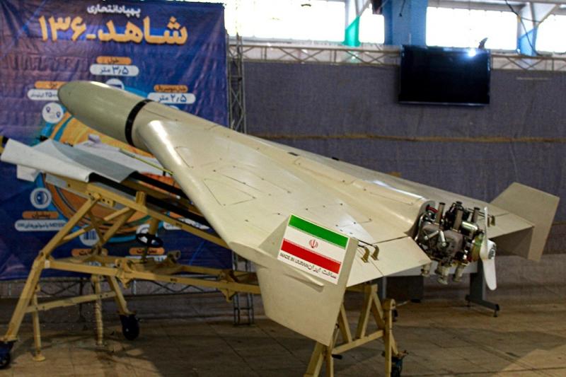 Иран ударил по США гиперзвуком Fattah и дронами Shahed