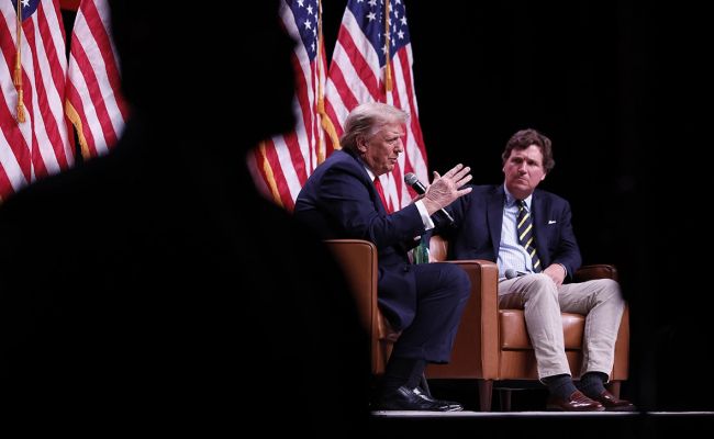 Карлсон отомстил Трампу, объявив, что &laquo;американская дипломатия фальшивая&raquo;