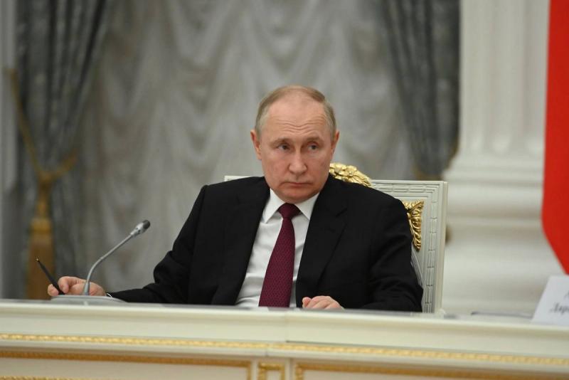 Путин установил новую штатную численность ВС РФ &mdash; почти 2,4 млн человек