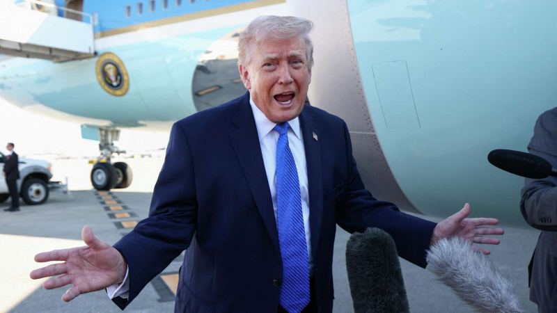 Рейтинг Трампа упал до минимума на фоне роста цен на бензин и атак на Иран