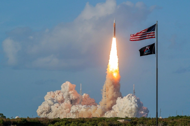 Историческое событие: NASA отправило к Луне корабль &laquo;Орион&raquo; с астронавтами миссии &laquo;Артемида-2&raquo;