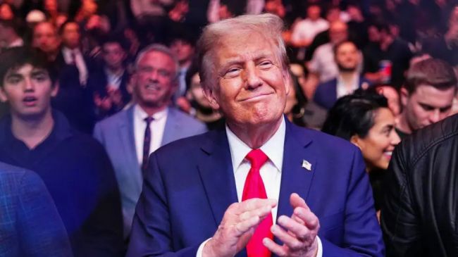 Как все рабы: Трамп совершенно не&nbsp;свободен в&nbsp;своих решениях&nbsp;&mdash; Карлсон
