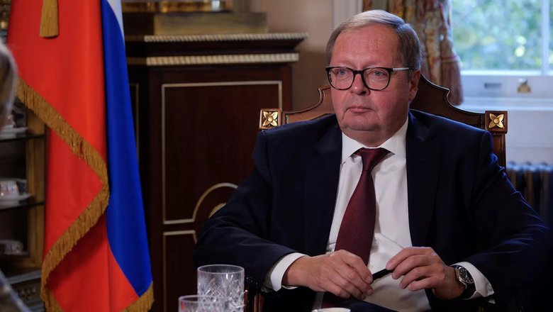 Посол рассказал о попытках Лондона захватить связанные с Россией суда