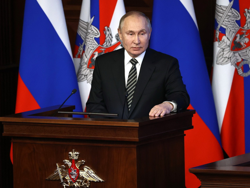 &laquo;Россия &mdash; вечна&raquo;: Путин призвал законодателей отказаться от зацикленности на запретах и наказаниях