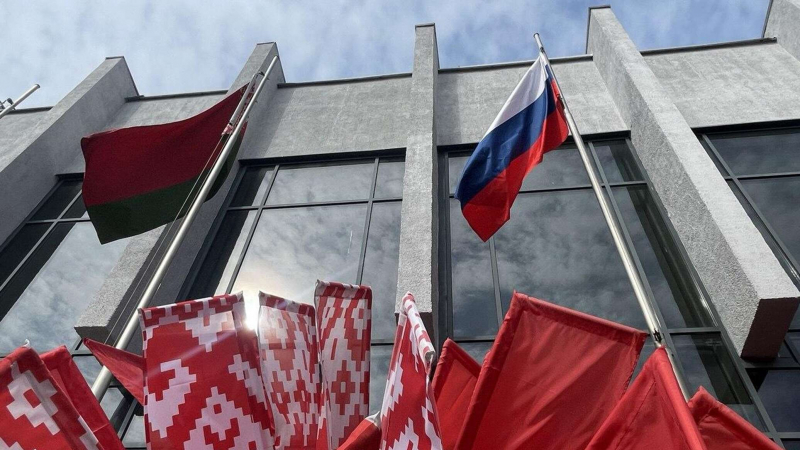 Столкновение с Беларусью равносильно столкновению с Россией &ndash; Лукашенко
