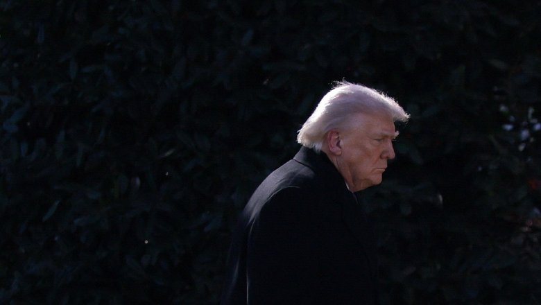 Трампа эвакуировали с мероприятия в Вашингтоне после выстрелов в зале