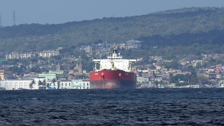 Уолтц не исключил досмотр судов с иранской нефтью, направляющихся в Китай