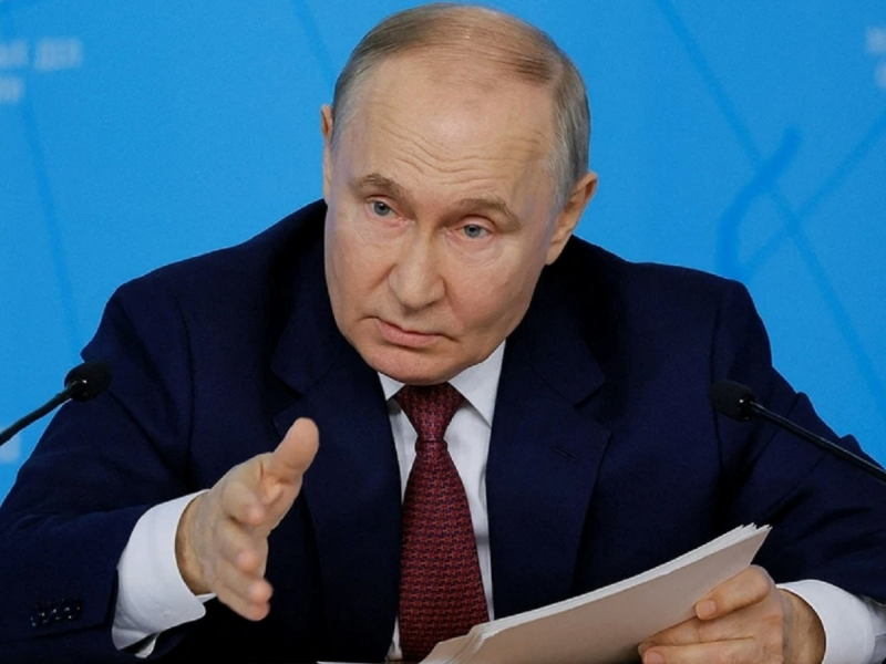 &laquo;Всё слышат, всё видят&raquo;: Путин впервые высказался про отключения интернета в России