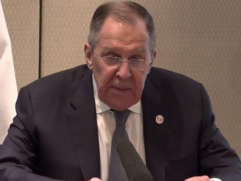 &ldquo;Я не шучу&rdquo;: Лавров резко потребовал вывести журналиста с пресс-конференции &mdash; видео инцидента