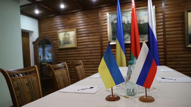 Слишком сложная тема &ndash; Песков о прогрессе мирного урегулирования на Украине