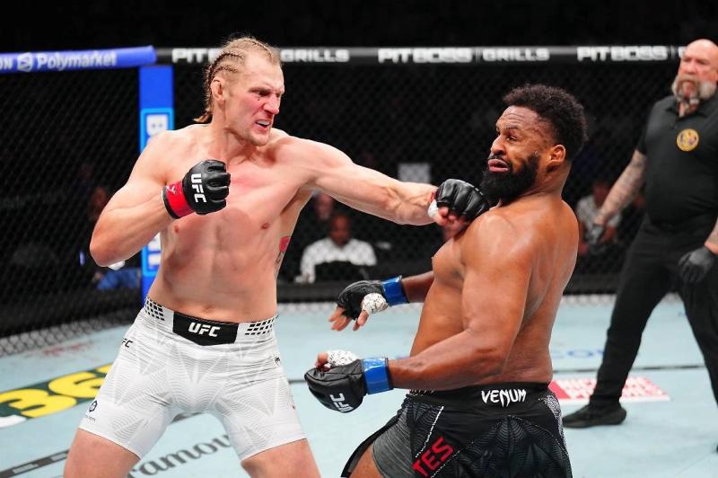 Волков на турнире UFC 328 одержав 40-ю победу в ММА, перебив Кортеса-Акосту