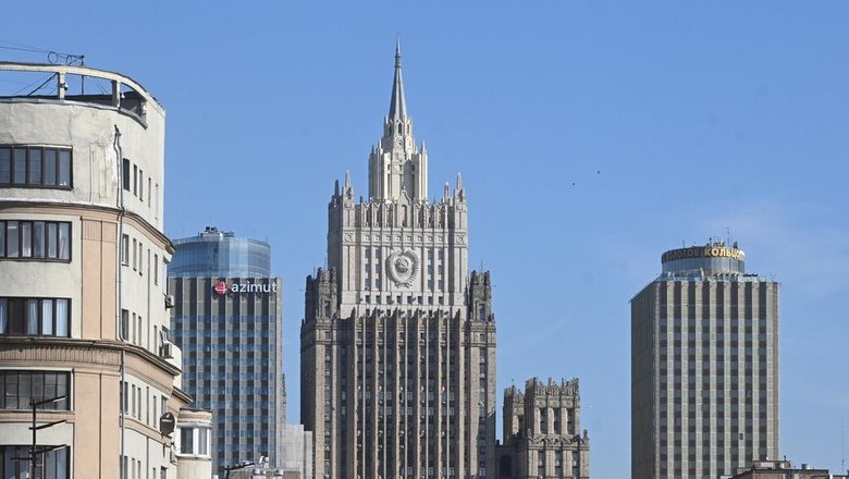 Зеленский не отдавал ВСУ приказ о прекращении огня, заявил МИД России